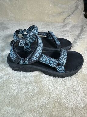 Teva Women Hurricane Outdoor Sport Strap Sandals in Black and Light Blue Size 7